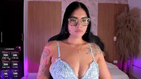 Snapshot of lys_with chatting on September 2025 02:55:02 AM VIVIANA online show from September 2025 02:55:02 AM