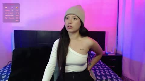 lyshana online show from December 2025 10:13:01 AM