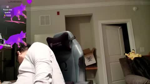 Snapshot of lyxx_2 chatting on February 2026 01:04:01 AM lyxx_2 online show from February 2026 01:04:01 AM