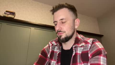 m_stephen online show from February 2026 12:29:01 AM