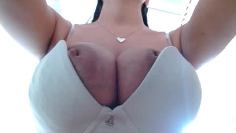 maaddy_thompson online show from October 2025 07:54:02 PM