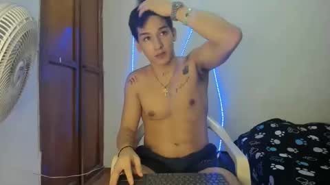 Snapshot of maaster420 chatting on September 2025 11:52:01 PM itgram pezlo josue online show from September 2025 11:52:01 PM