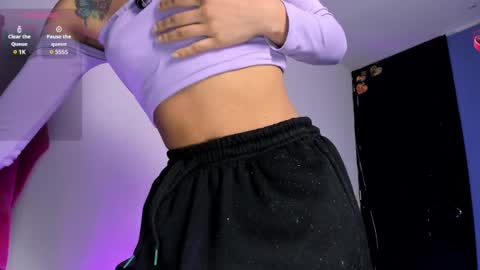 Snapshot of mabel_candy chatting on December 2024 08:04:01 PM Mabel Candy  online show from December 2024 08:04:01 PM