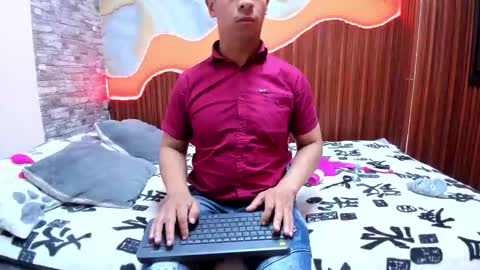 mabelineyesgreen303av online show from October 2025 03:53:02 AM