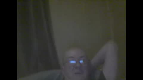 macbewdekan25 online show from December 2024 11:18:01 AM