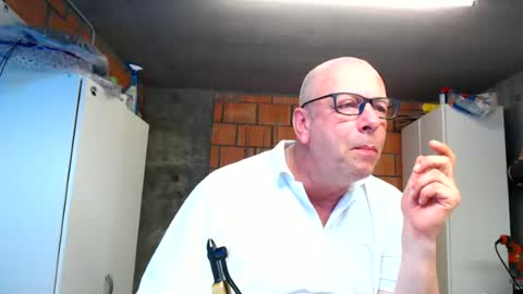 Snapshot of machinegun3dx chatting on June 2026 04:51:02 PM Andy online show from June 2026 04:51:02 PM