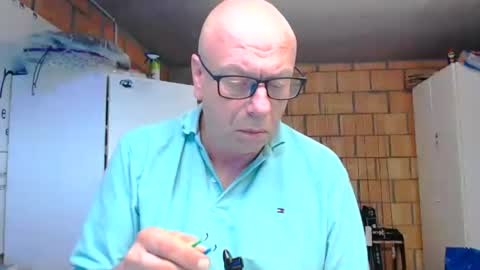 Snapshot of machinegun3dx chatting on July 2026 06:05:01 PM Andy online show from July 2026 06:05:01 PM