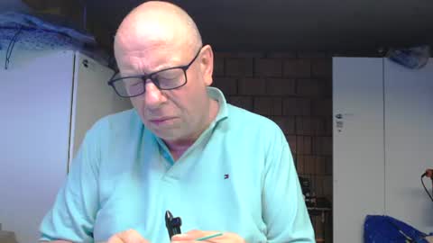 Snapshot of machinegun3dx chatting on August 2026 07:13:02 PM Andy online show from August 2026 07:13:02 PM