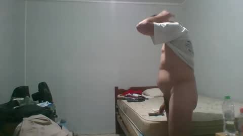 MACHOLIVRE online show from February 2025 02:42:02 AM