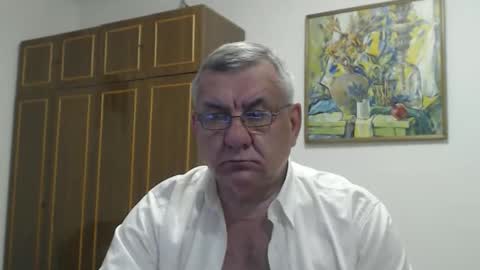 Macho online show from December 2025 06:35:02 PM