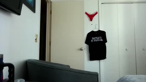 mackdocc001 online show from January 2026 03:28:01 PM