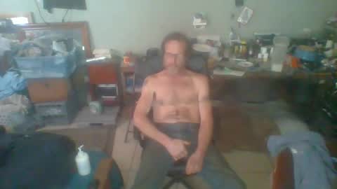Snapshot of mackdog1369 chatting on January 2025 07:42:01 PM mackdog1369 online show from January 2025 07:42:01 PM