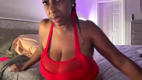 madam_glam online show from October 2025 04:36:02 PM