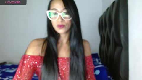 EMILY online show from January 2025 10:02:01 AM