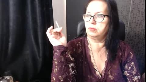 Snapshot of madam_sanjanne chatting on October 2025 06:49:02 PM Madam Sanjanne online show from October 2025 06:49:02 PM