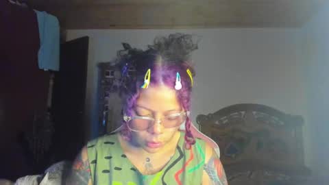 Snapshot of madam_sativa chatting on January 2025 02:35:01 PM di online show from January 2025 02:35:01 PM