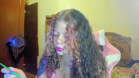 Snapshot of madam_sativa chatting on February 2025 11:30:02 PM di online show from February 2025 11:30:02 PM