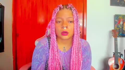 Snapshot of madam_sativa chatting on September 2025 06:42:01 PM di online show from September 2025 06:42:01 PM