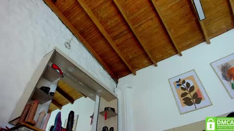 Snapshot of madame_ibby chatting on May 2026 12:57:01 PM madame ibby online show from May 2026 12:57:01 PM