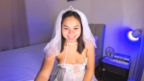 Snapshot of madame_ivy chatting on July 2026 07:04:01 AM Ivy online show from July 2026 07:04:01 AM