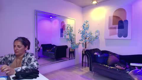 Snapshot of madame_scarllet chatting on February 2026 11:25:02 AM Madame Scarllet online show from February 2026 11:25:02 AM