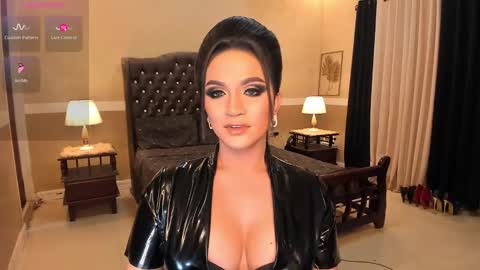 Snapshot of madammistressdominatrixxx chatting on February 2025 06:07:02 AM Alison Kloss online show from February 2025 06:07:02 AM