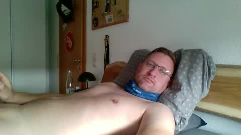 Snapshot of maddin8891 chatting on October 2025 09:54:02 AM Maddin online show from October 2025 09:54:02 AM