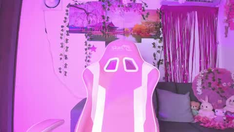 Snapshot of maddy_kraviiz chatting on January 2025 05:22:01 AM Maddy3 online show from January 2025 05:22:01 AM