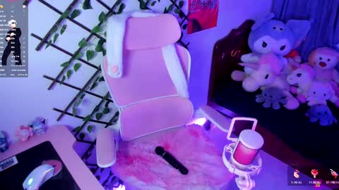 Maddy Foox online show from March 2025 11:09:02 PM