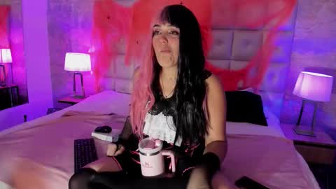 Maddy online show from October 2025 12:38:02 PM