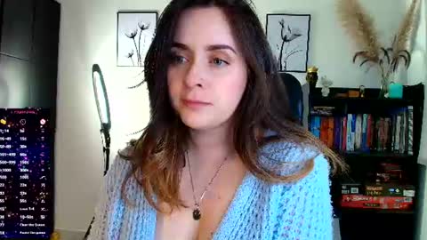madelamee online show from July 2026 12:38:01 AM