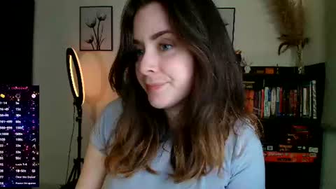 madelamee online show from July 2026 11:48:02 PM