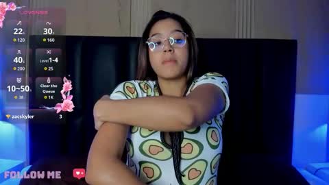 Snapshot of madelayn_torres chatting on January 2026 12:21:01 PM madelayn_torres online show from January 2026 12:21:01 PM