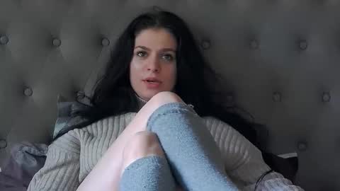 Snapshot of madelynvelure chatting on November 2025 12:26:01 PM madelynvelure online show from November 2025 12:26:01 PM