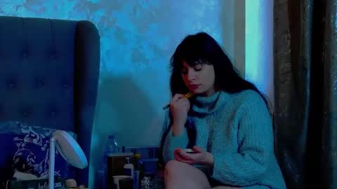 Snapshot of madelynvelure chatting on February 2026 07:15:01 AM madelynvelure online show from February 2026 07:15:01 AM