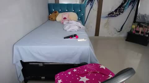 madinsoncopper online show from November 2025 12:54:02 AM