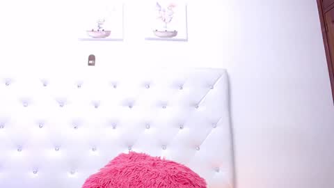 Jenny  online show from January 2025 05:20:02 AM