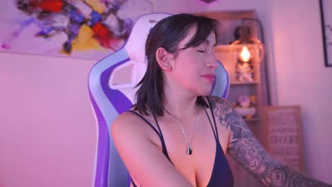 Madison   online show from March 2025 03:51:01 PM