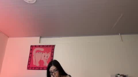 madison  online show from October 2025 03:59:01 AM