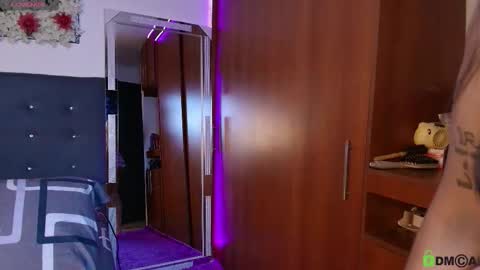 madisonwalkeeer online show from November 2025 12:46:01 AM