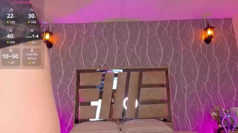    online show from October 2025 12:46:02 PM