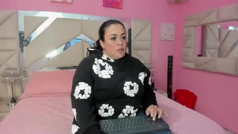 madisson_molly0 online show from March 2026 12:33:02 PM