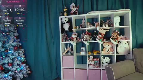 Alice online show from December 2024 03:26:01 PM