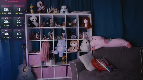 Alice online show from February 2025 03:18:01 PM