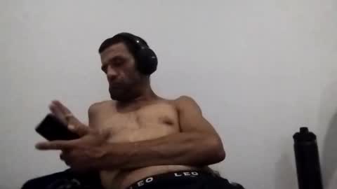 Snapshot of madridcalvin2 chatting on May 2026 05:01:02 AM madridcalvin2 online show from May 2026 05:01:02 AM