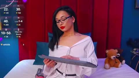 MadyLuxx online show from March 2025 08:14:02 PM