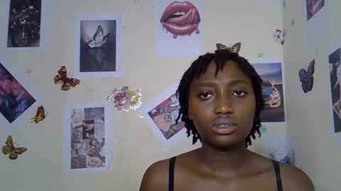 Maee online show from January 2026 12:53:01 PM