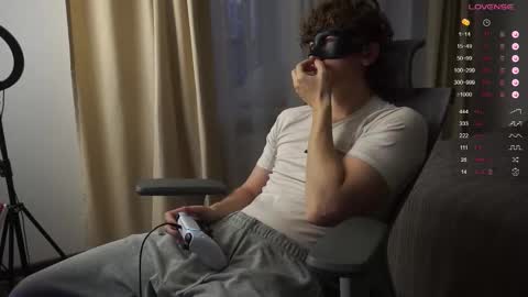 Mike XMaestro 3369 online show from October 2025 03:41:01 PM