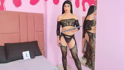 Snapshot of maeve_wilde chatting on February 2025 09:05:02 PM maeve_wilde online show from February 2025 09:05:02 PM