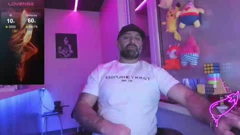 Magabear online show from February 2025 10:23:02 AM